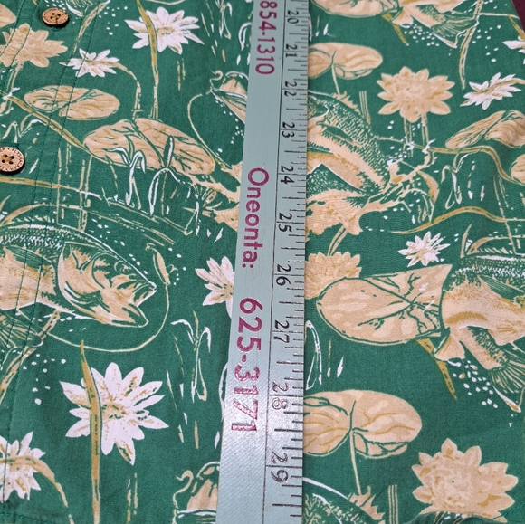 Flyshacker Men's Fish Shirt size large - Picture 6 of 8